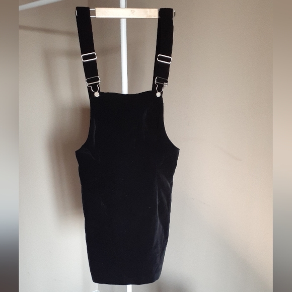 Collection Vintage Overall Dress - Picture 2 of 4